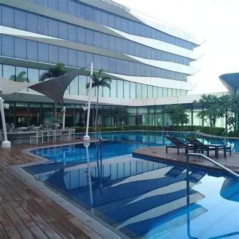 conrad manila pool|Conrad Manila Pool Pictures & Reviews .